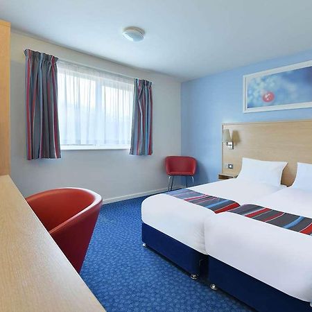 Travelodge Alfreton Værelse billede