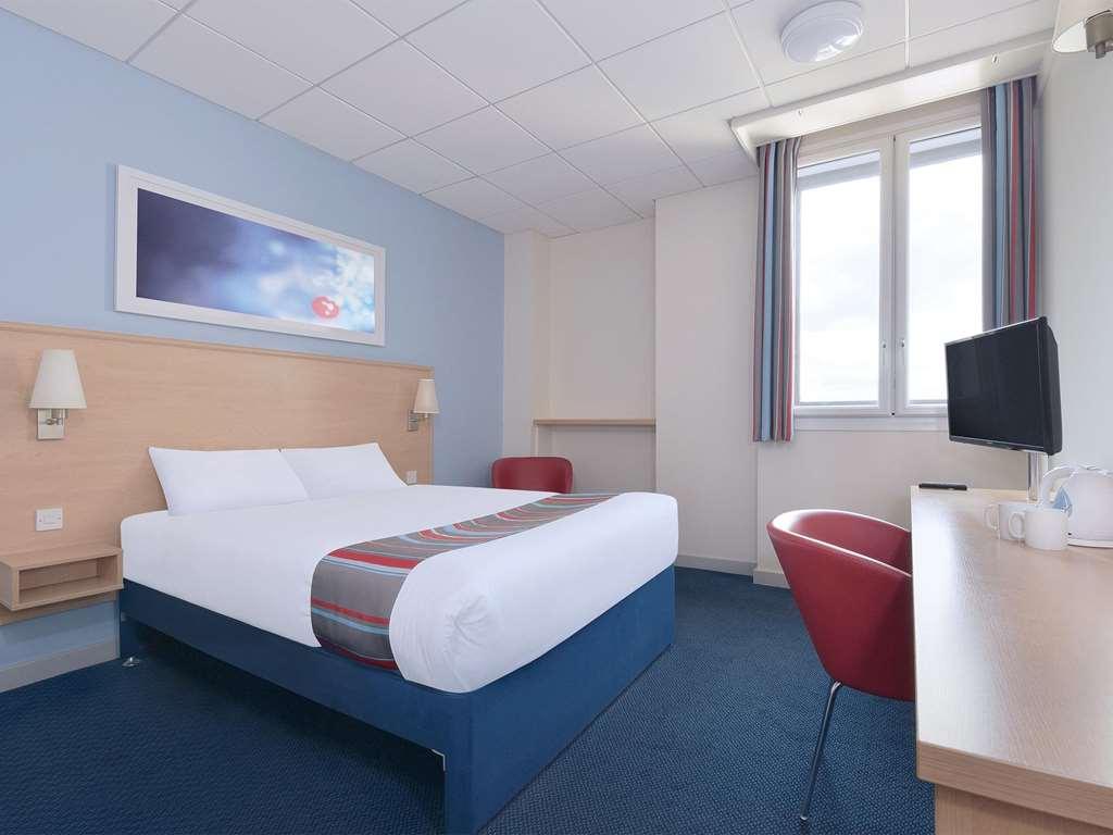 Travelodge Alfreton Værelse billede